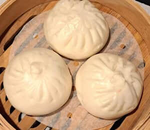 H12. Steam Vegetable Bun $11.00 Steamed buns filled with napa cabbage, carrots, mushrooms, celery, green peas, and jicama