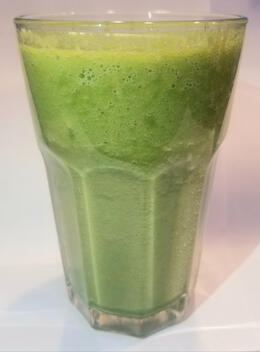 Kale, banana, celery smoothie
